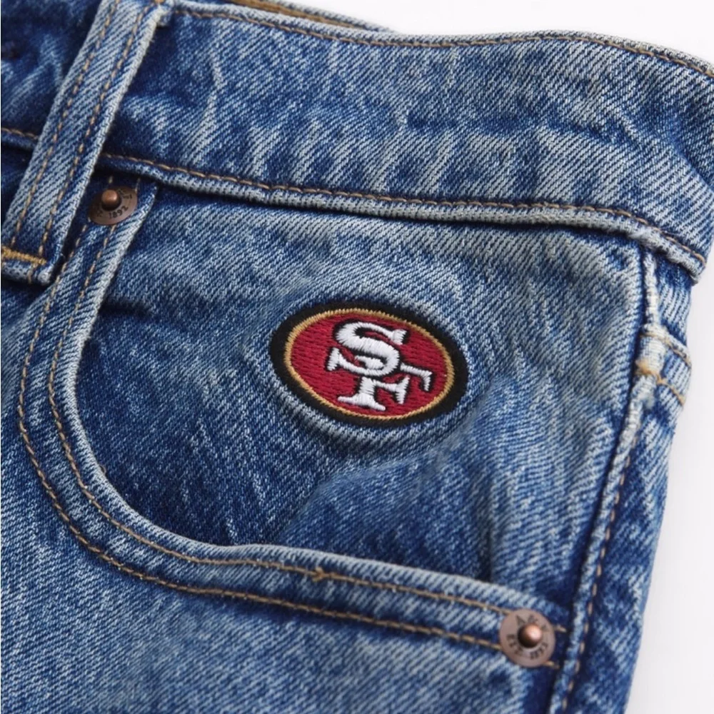 Abercrombie & Fitch Blue High Rise Jeans curve live 49er jeans - Picture 3 of 4